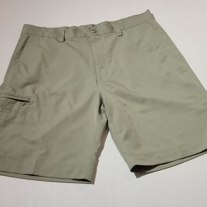 Callaway Shorts Men size 36